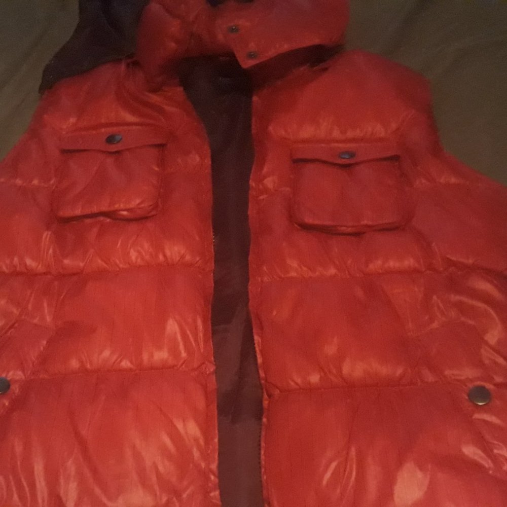 Faded Glory Women's Red Quilted Vest Size XL